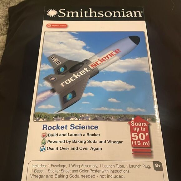 NEW Smithsonian rocket science educational kit - Picture 2 of 6